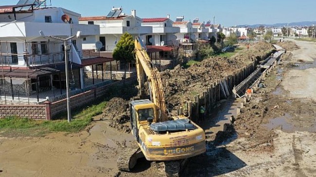Aydın Büyükşehir Belediyesi’nin Kuşadası’ndaki Büyük Altyapı Çalışması Devam Ediyor