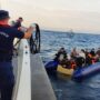 Yunanistan’ın ölüme terk ettiği 108 düzensiz göçmen kurtarıldı